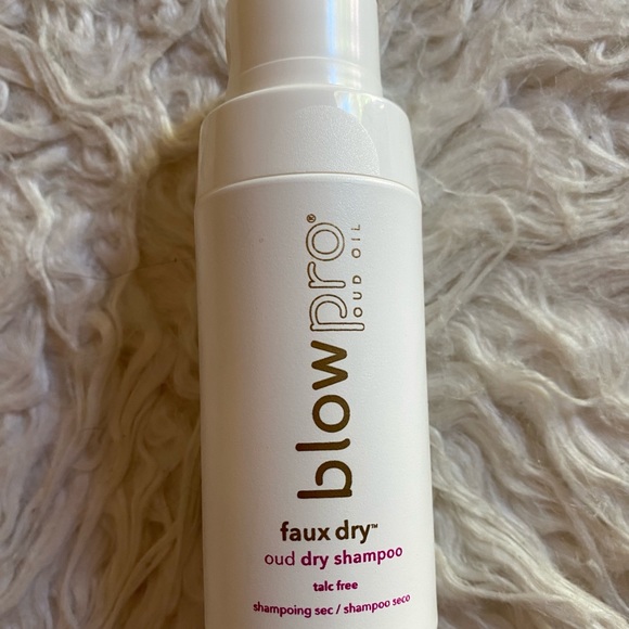 blowpro Other - Blowpro oud oil faux dry shampoo